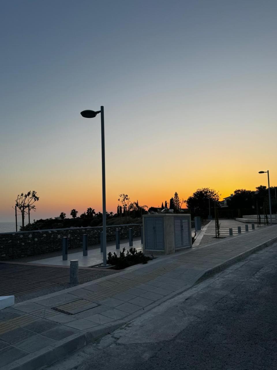 Serenity Corner Paphos Extérieur photo